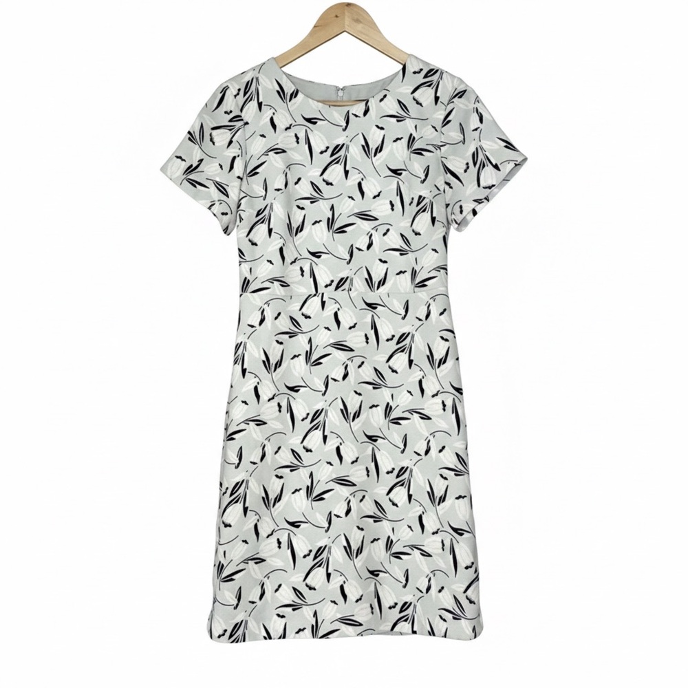 Ann Taylor Mint Green Floral Dress. Size 2